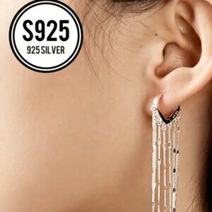 Heart hoop lock top Heart embellished earrings